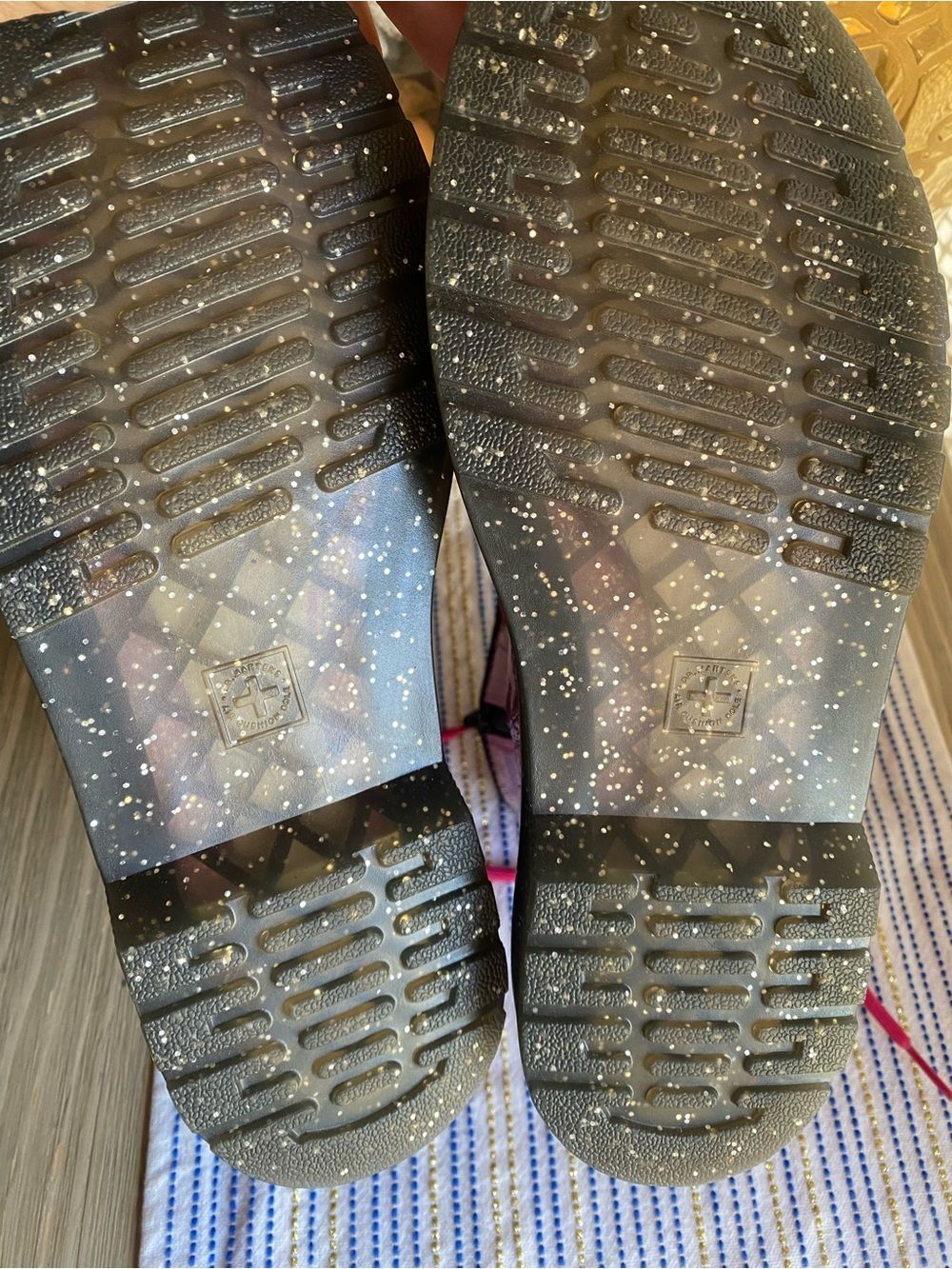 Dr. Martens pink Sparkle Shiny Glitter 1460 Lace Up Womens Sz 7 - Picture 10 of 13